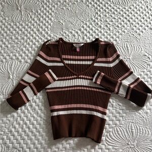 No Boundaries V-Neck Sweater Brown and Pink